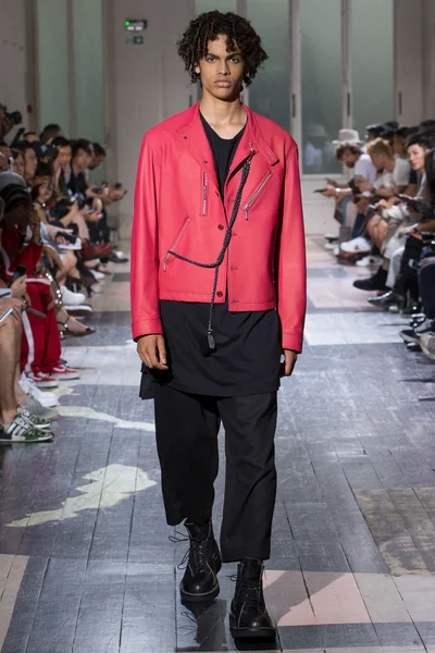 Look 6
